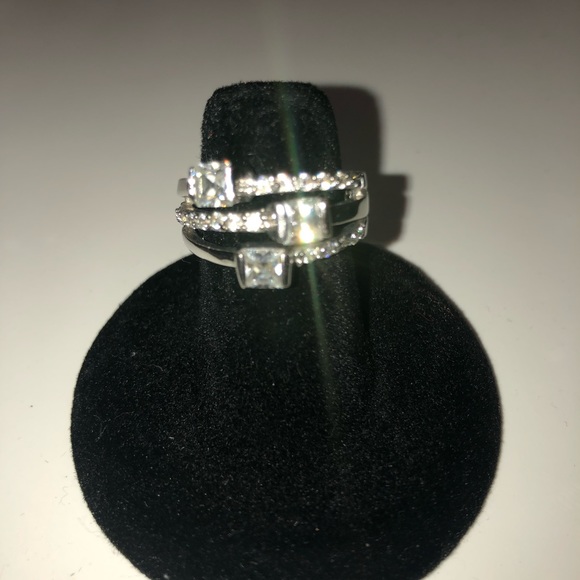 RSC sterling 3 clear stone ring w/stone bands, s 6 - Picture 2 of 6